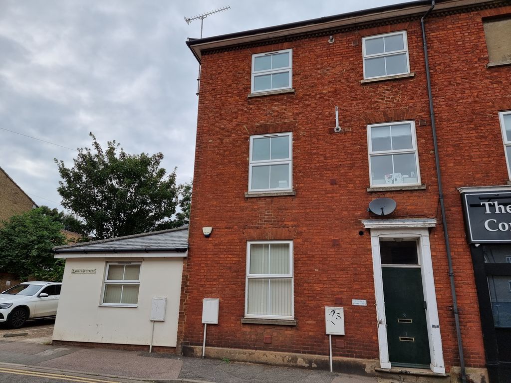 Property photo 1 of 12 Front Of Propertie