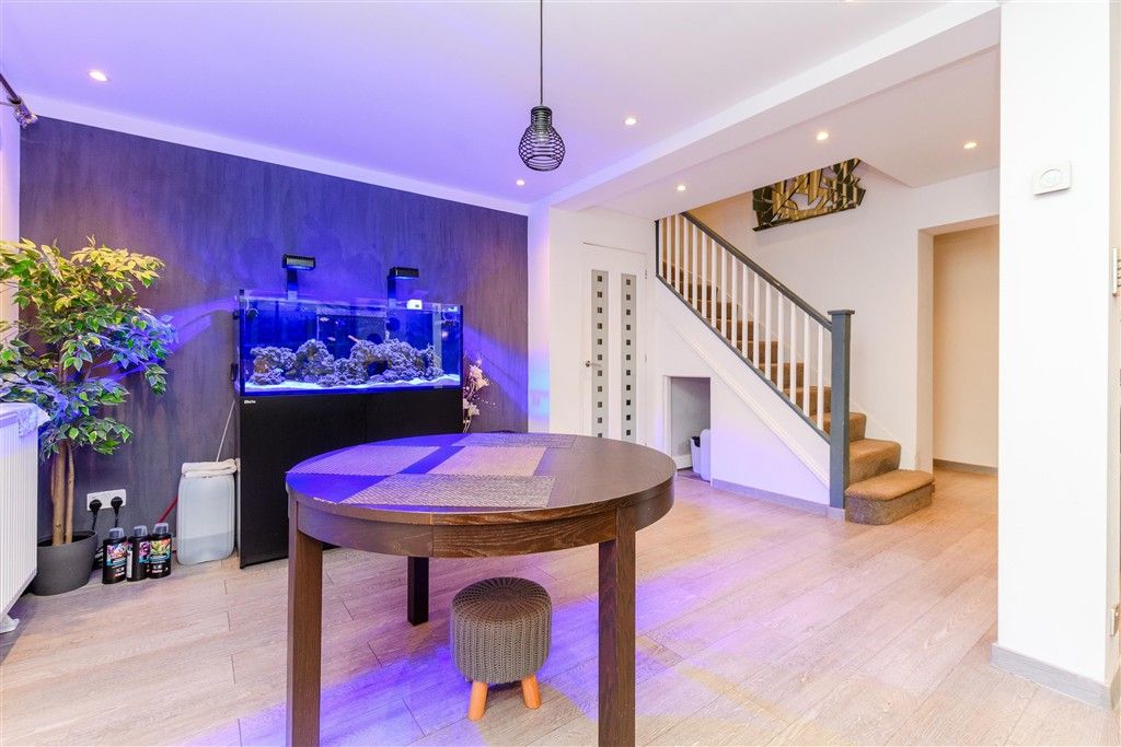 Property photo 3 of 12 Dining Area