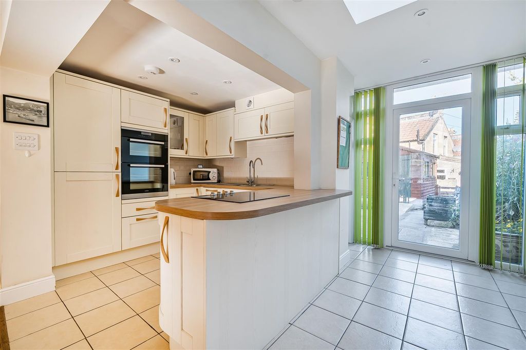 Property photo 2 of 26 1357136-19-68d267B3B2A1E.Jpg