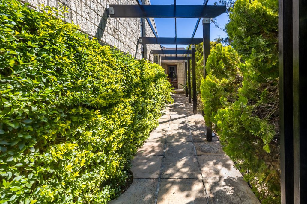 Property photo 1 of 43 Dbv1687876
