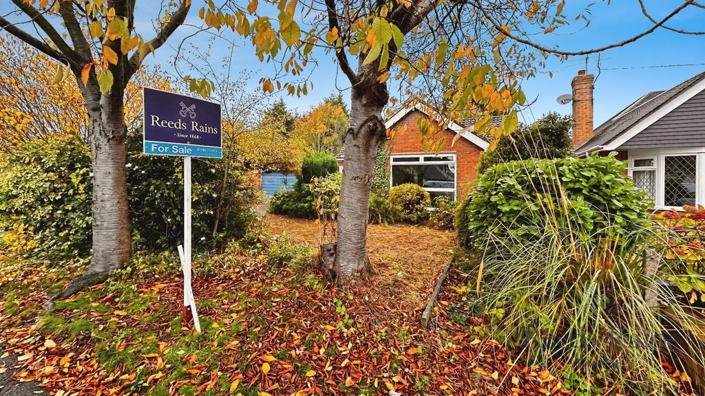 Property photo 1 of 15 Front