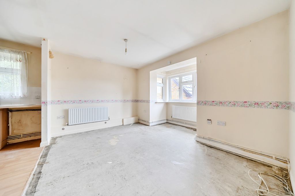 Property photo 3 of 19 1530915 (11).Jpg