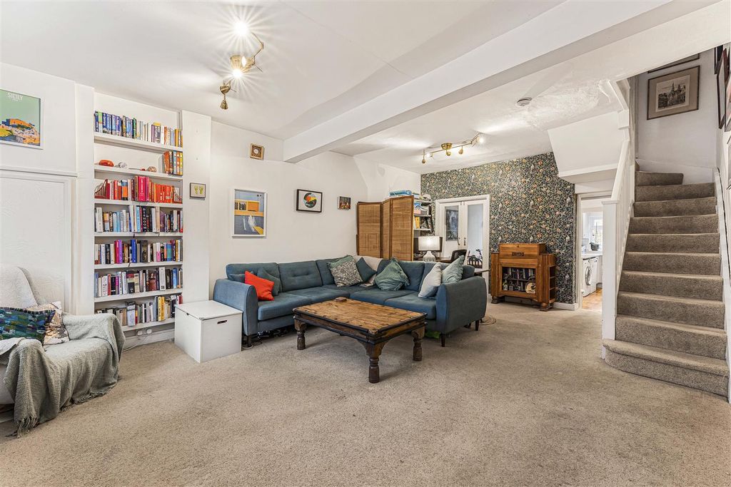 Property photo 2 of 28 2