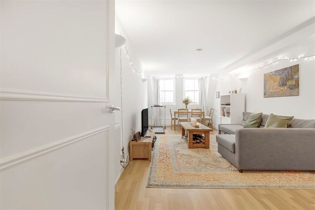 Property photo 3 of 6