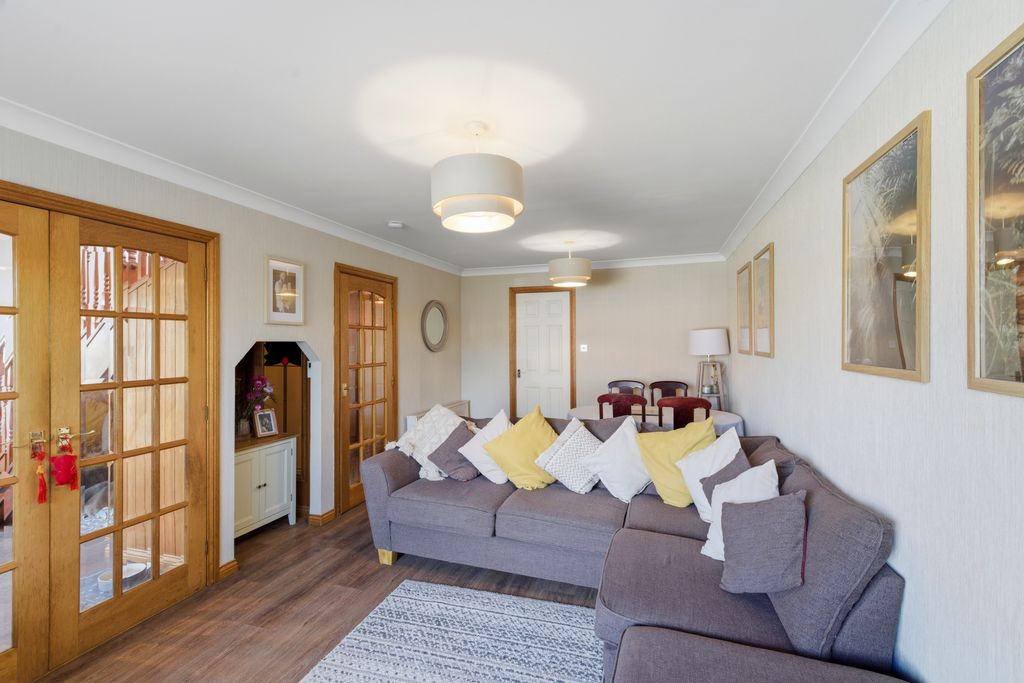 Property photo 3 of 27 Property Image 3