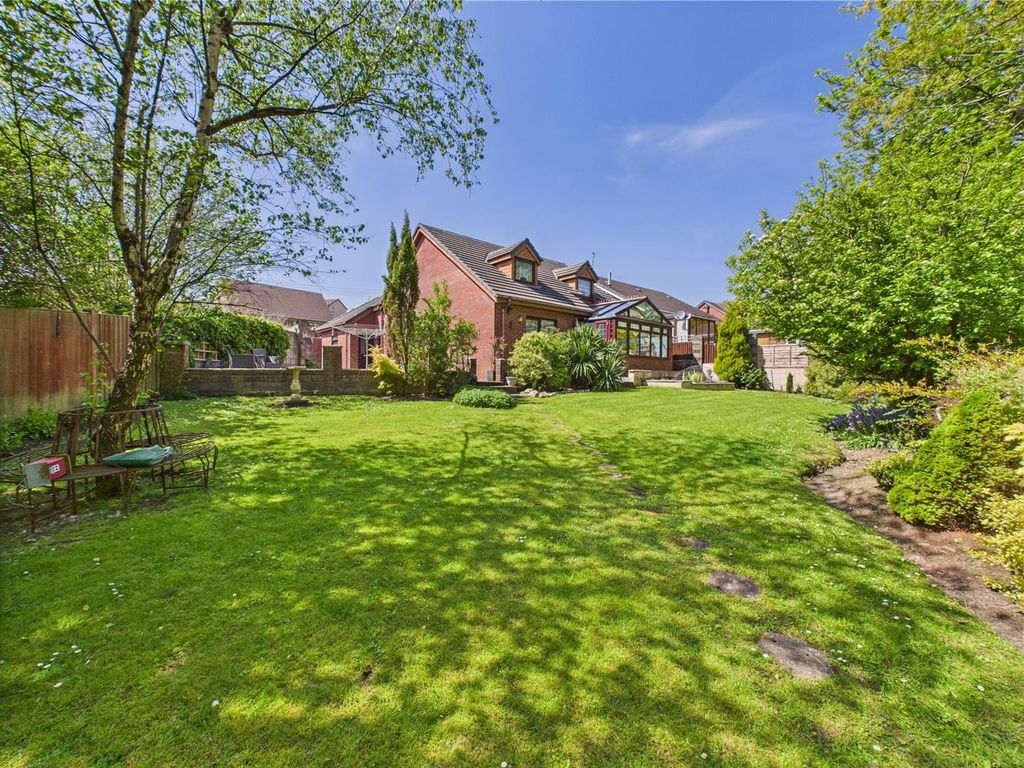 Property photo 1 of 23 Cam03055G0-Pr0215-Still032.Jpg