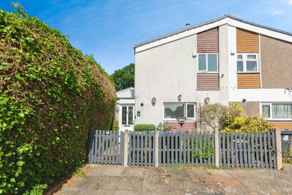 Property photo 1 of 17 Front