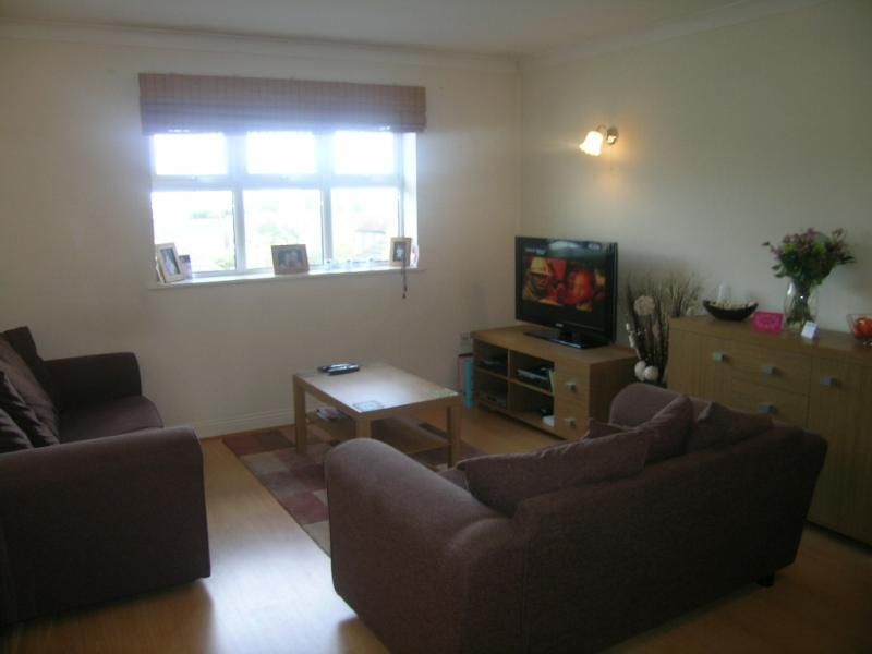 Property photo 2 of 8 Reception