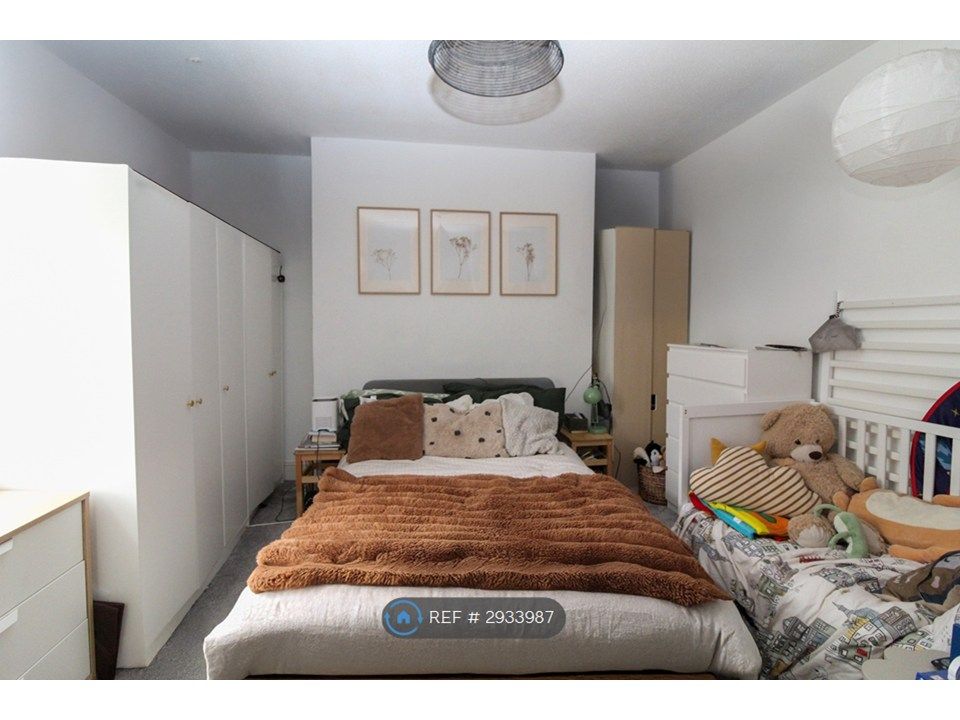 Property photo 2 of 4