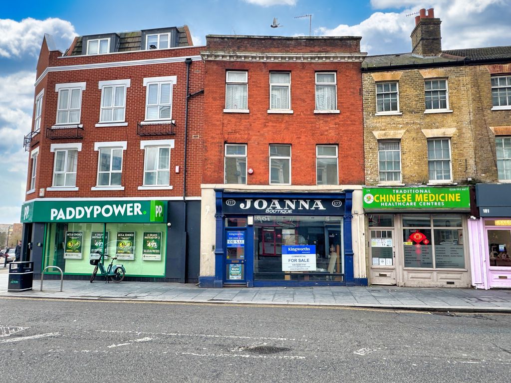 Property photo 1 of 22