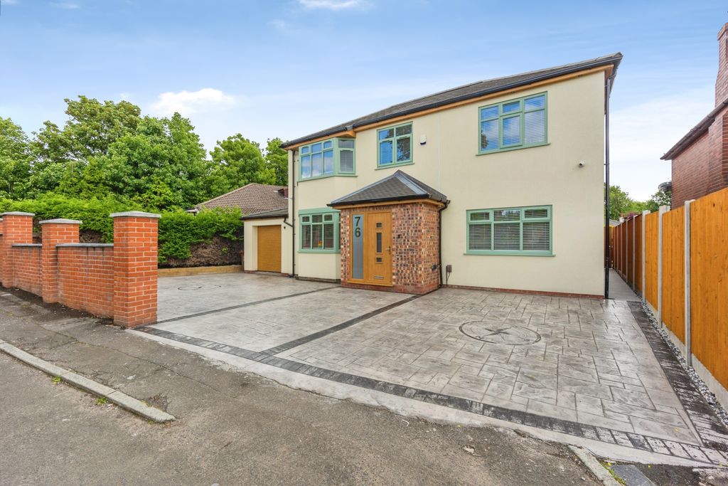Property photo 1 of 40