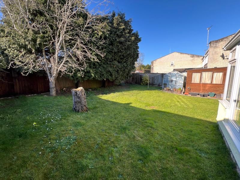 Property photo 2 of 14 Photo 16