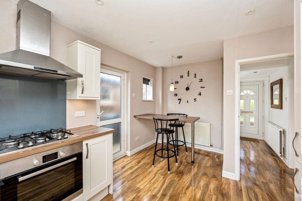 Property photo 2 of 18 Spencer Avenue 18 Kitchen 3.Jpeg