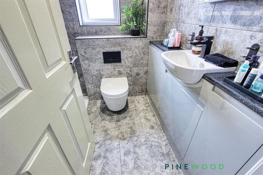 Property photo 3 of 22 Shower Room