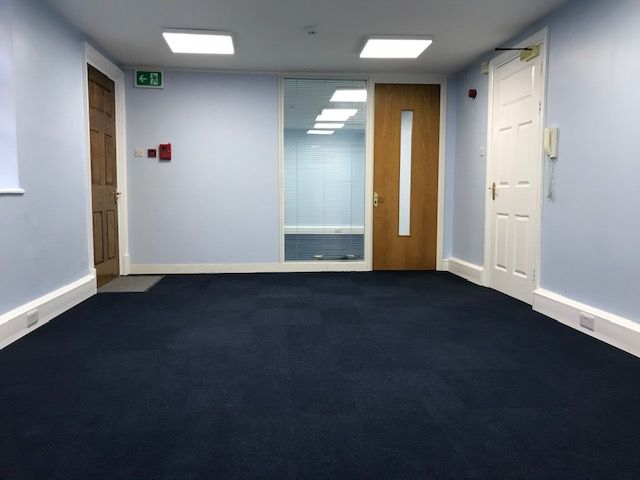 Property photo 2 of 3