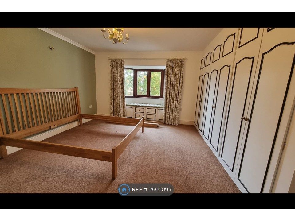 Property photo 1 of 3