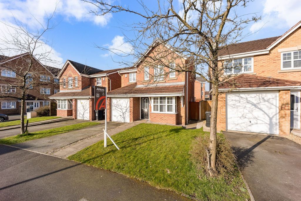 Property photo 1 of 27