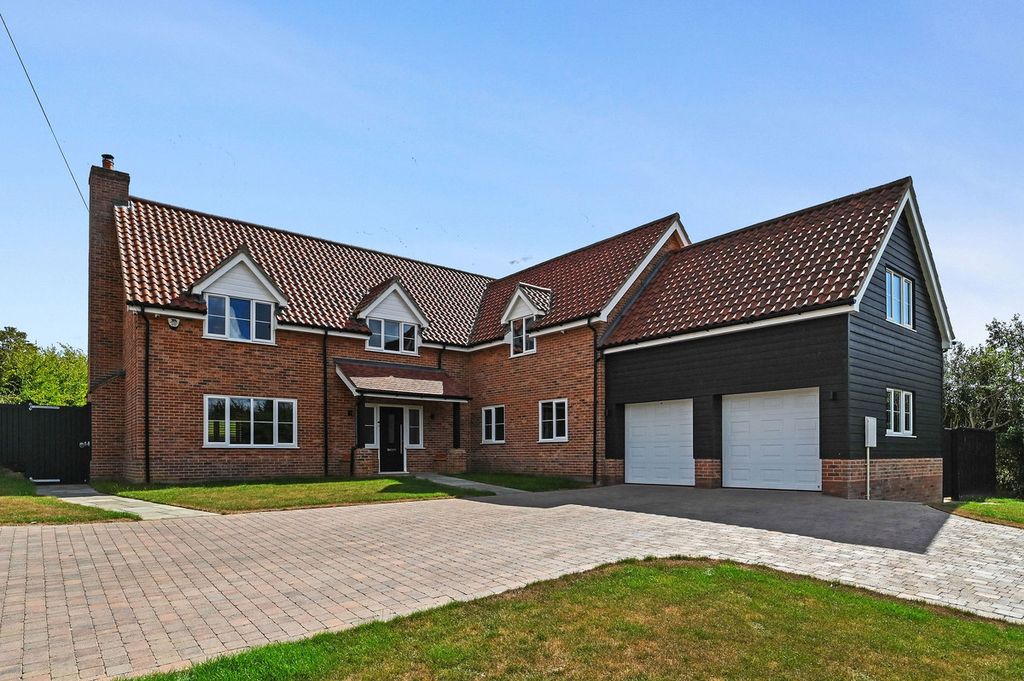 Property photo 1 of 38
