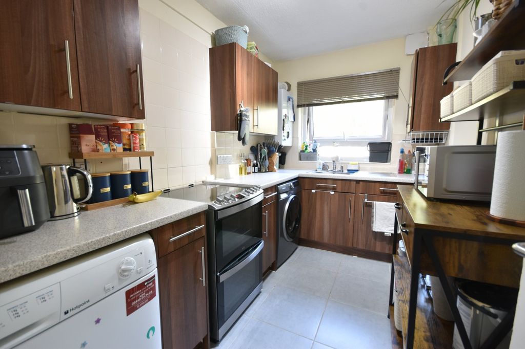 Property photo 3 of 7 Picture No. 08