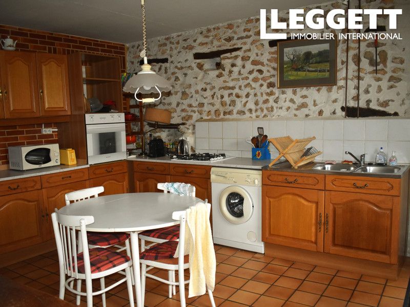 Property photo 2 of 10