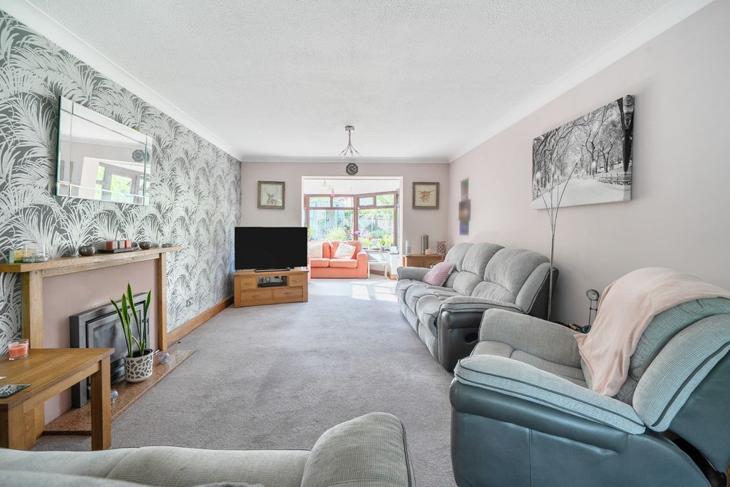 Property photo 3 of 20 5434054