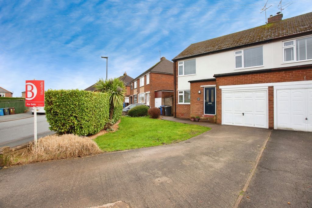 Property photo 2 of 22 Pbox-Img.Jpg