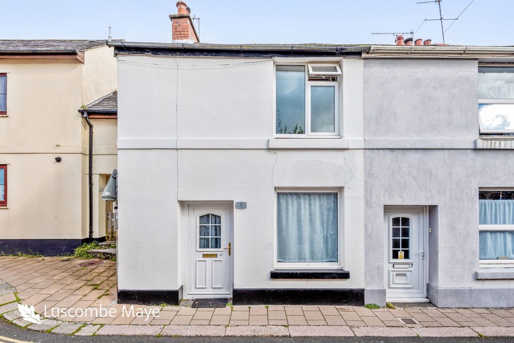 Property photo 1 of 14
