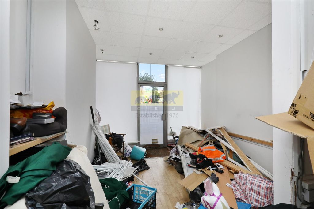 Property photo 2 of 10 5A1A7247.Jpg