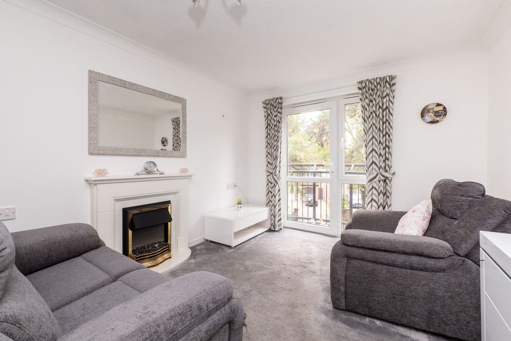 Property photo 3 of 20 Picture No. 07