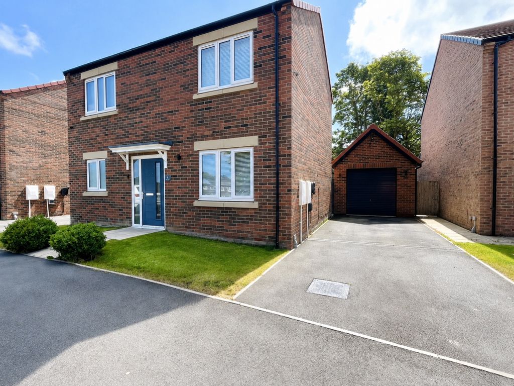 Property photo 2 of 31 34857Dec-Fcb6-4E2C-97D1-1C1A777C2323