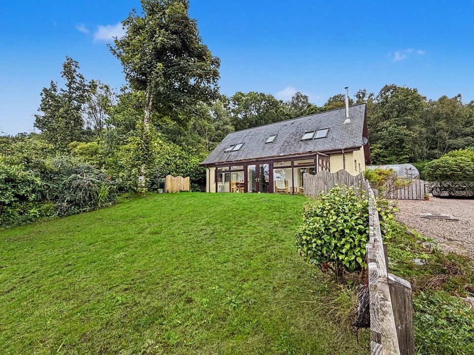 Property photo 3 of 78