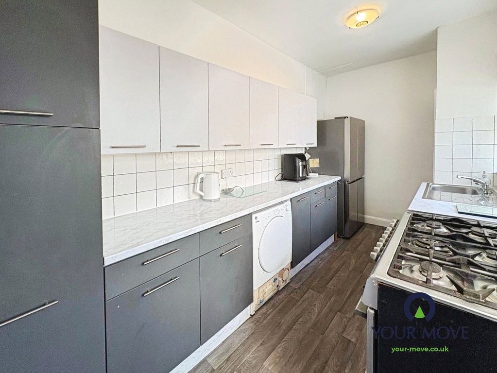 Property photo 2 of 23 Picture No. 02