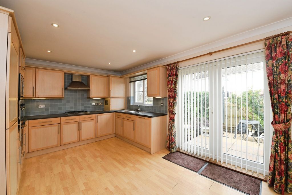 Property photo 2 of 13 Pbox-Img.Jpg