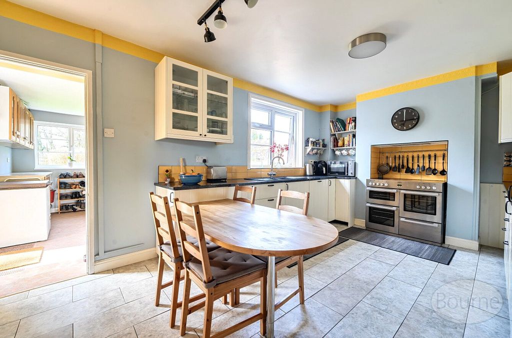 Property photo 3 of 22 Picture No. 13