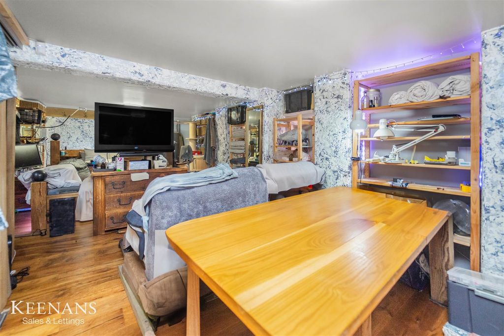 Property photo 3 of 30 3.Jpg