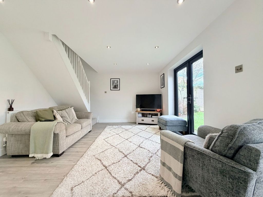 Property photo 3 of 29