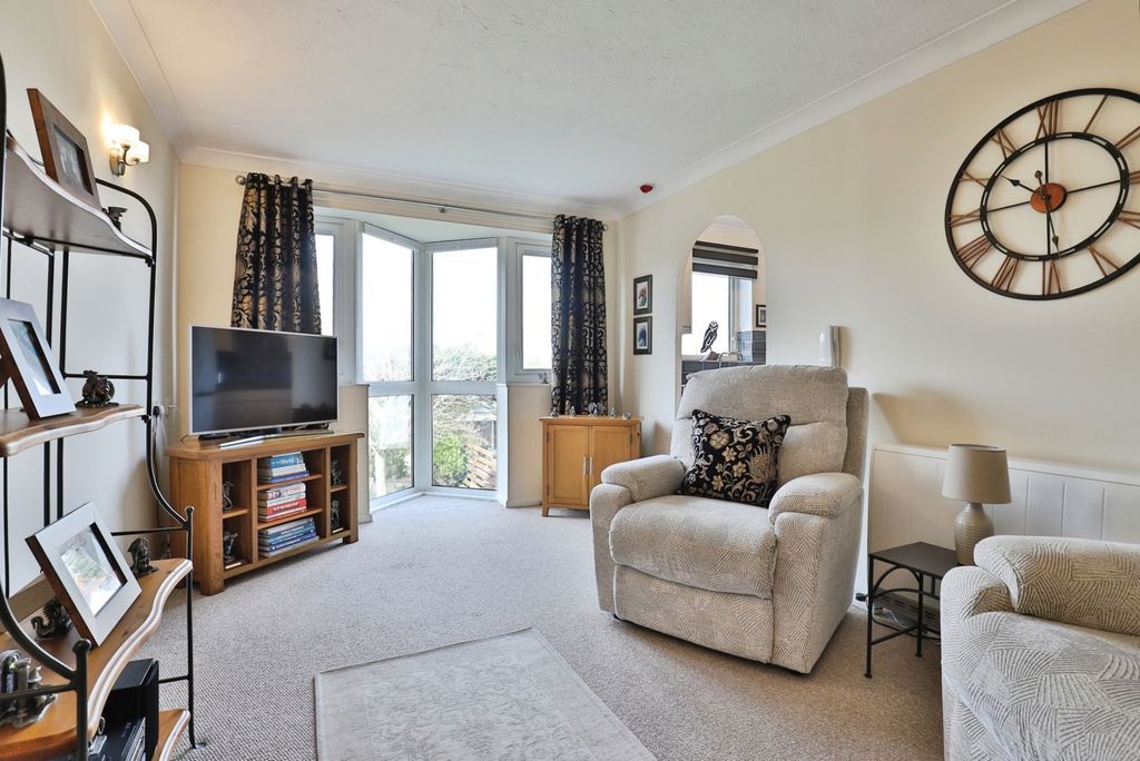 Property photo 1 of 14 Pbox-Img.Jpg