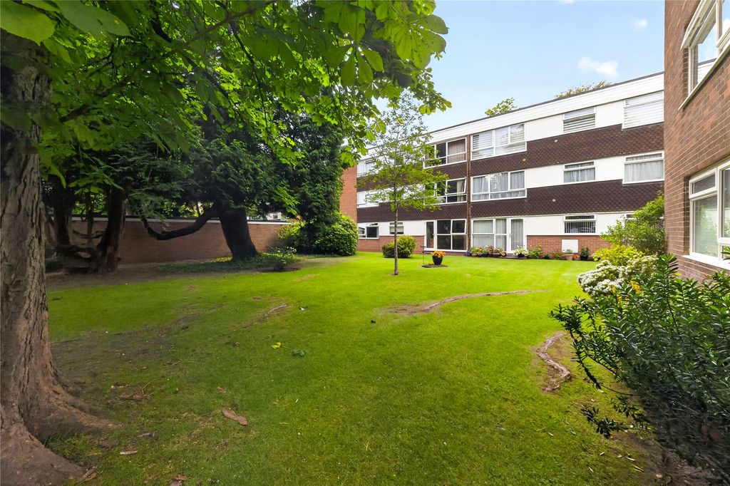 Property photo 1 of 12 Picture No. 23