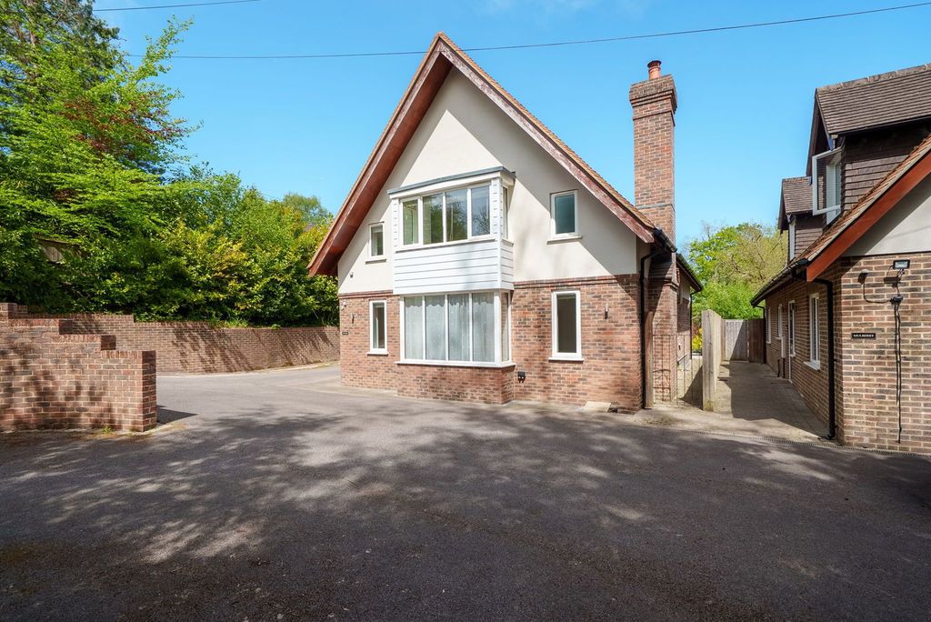 Property photo 1 of 30