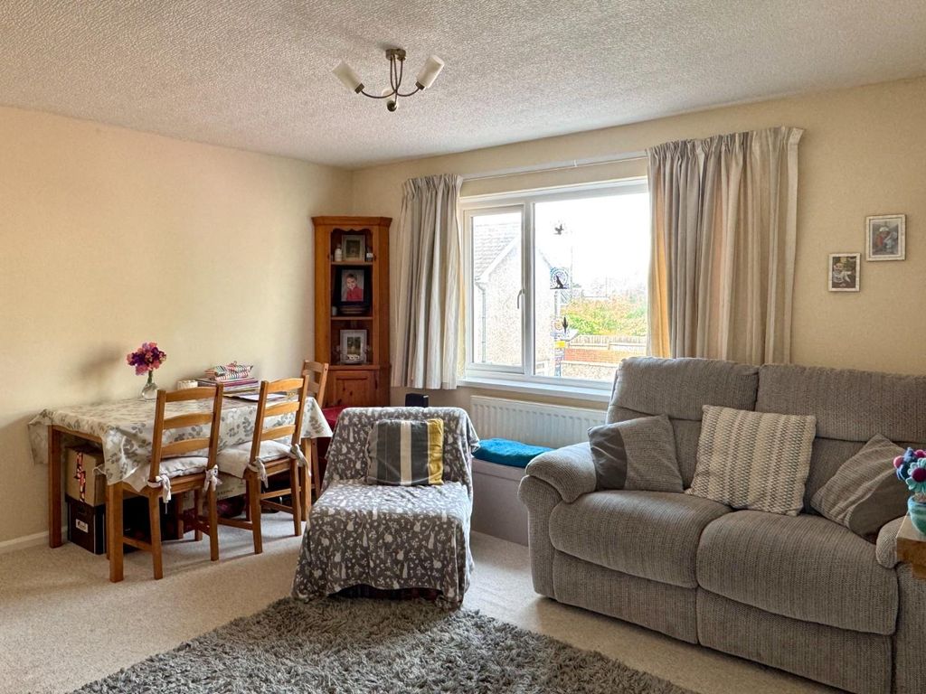 Property photo 3 of 16 Lounge/Dining Room