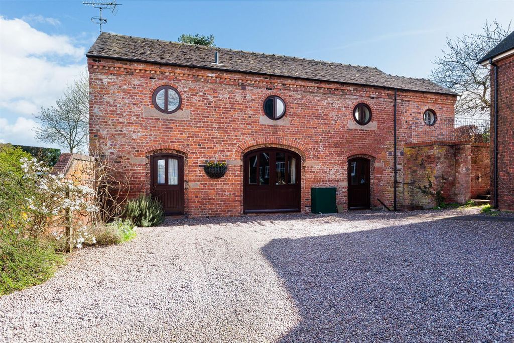 Property photo 1 of 21 36B_Salford_20.Jpg
