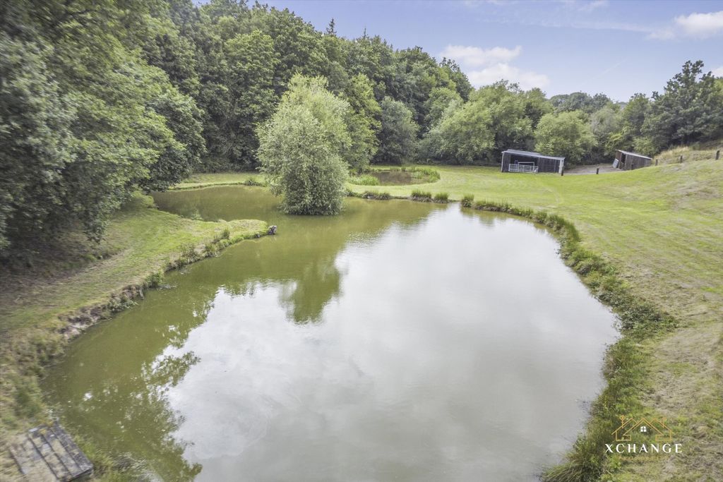 Property photo 2 of 25 Image