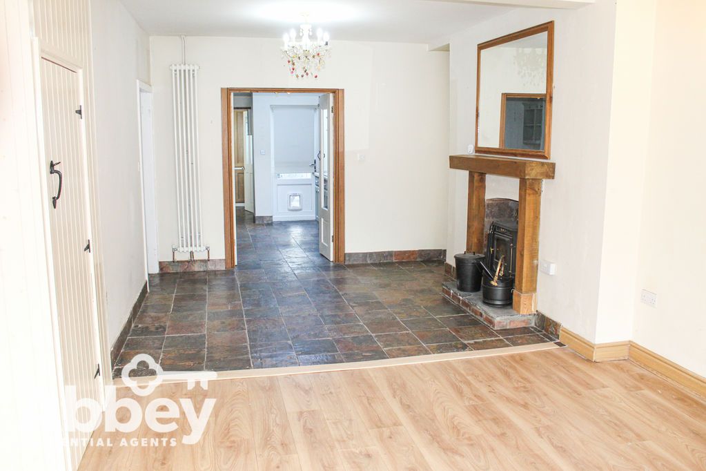 Property photo 3 of 21 Rear Lounge