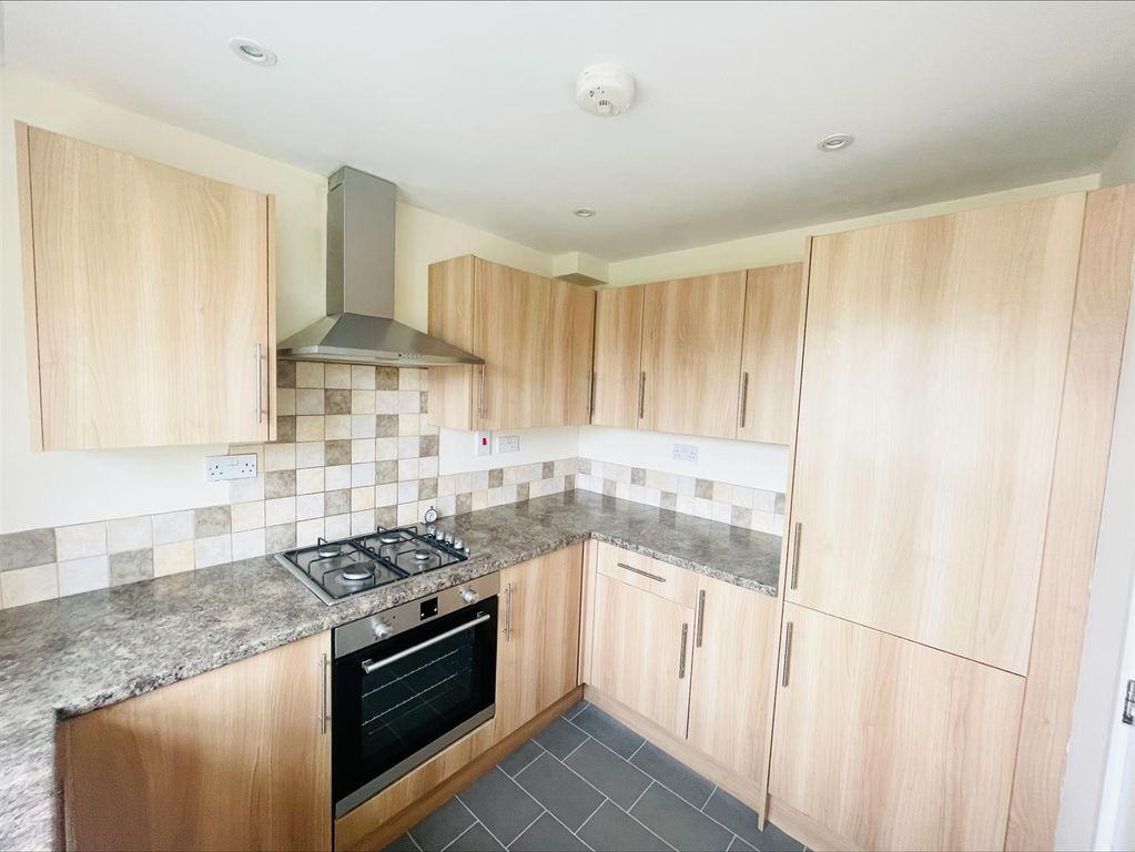 Property photo 2 of 14 Processed-6F72F502-49Bb-4557-A347-07E410E5756F.Jpe