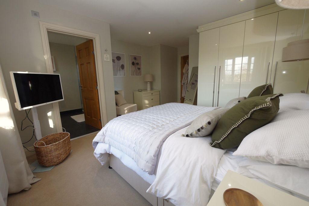 Additional image 30 of 4 bed detached house for saleBawtry Road, Bessacarr, Doncaster DN4