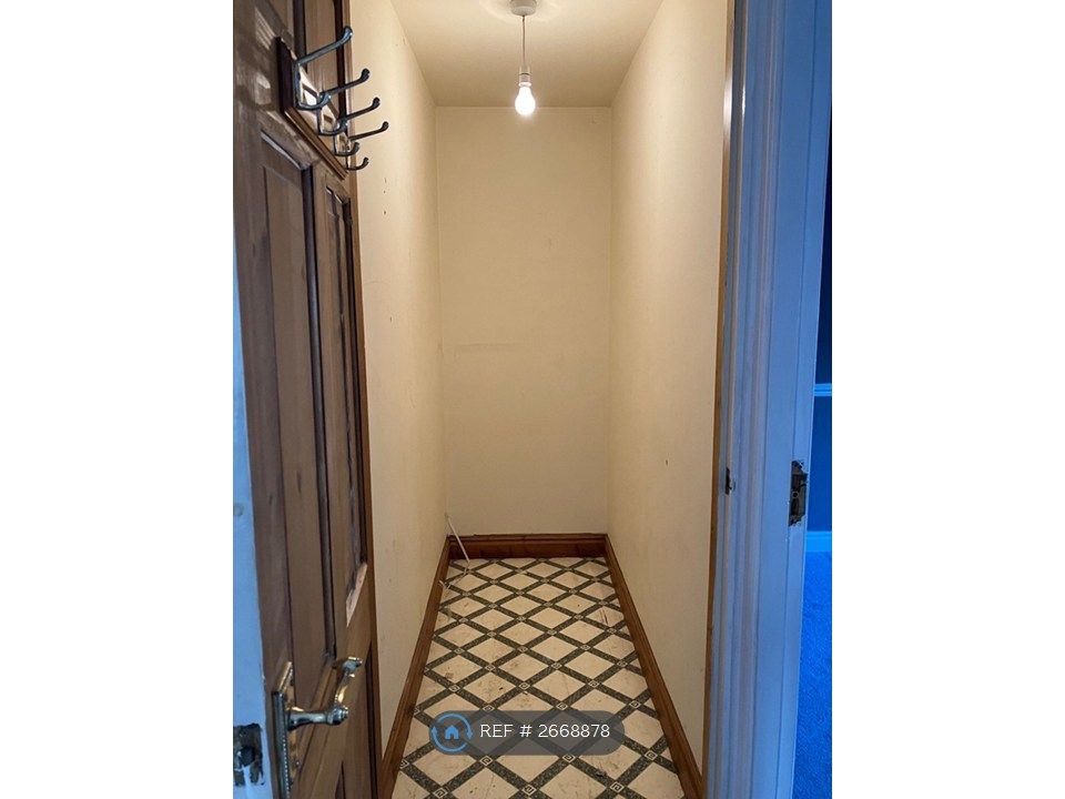 Property photo 2 of 17 Storage Room