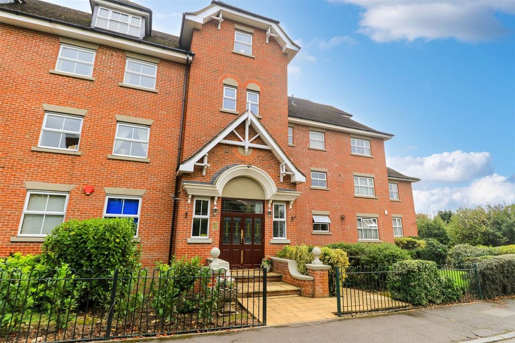 Property photo 1 of 18 Picture No. 03