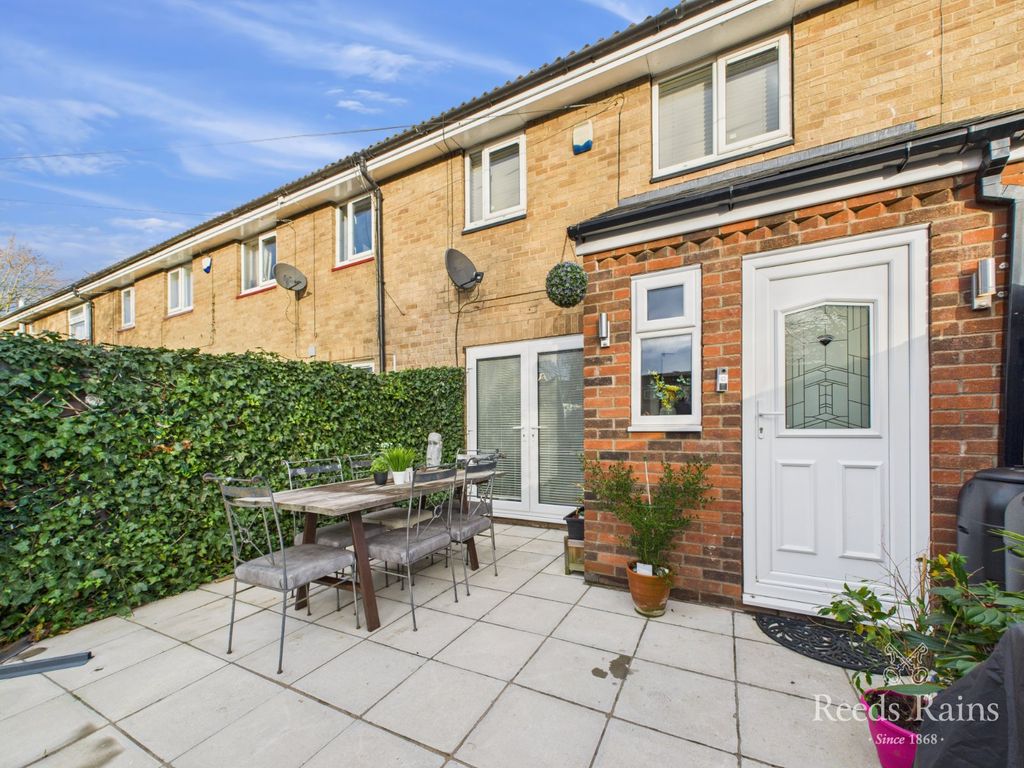 Property photo 1 of 20 Rear