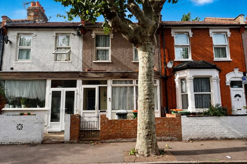 Property photo 1 of 10 Two Double Bedroom Mid-Terrace House | Attractive Tree-Lined Street | Sought-After Location | Rear Garden