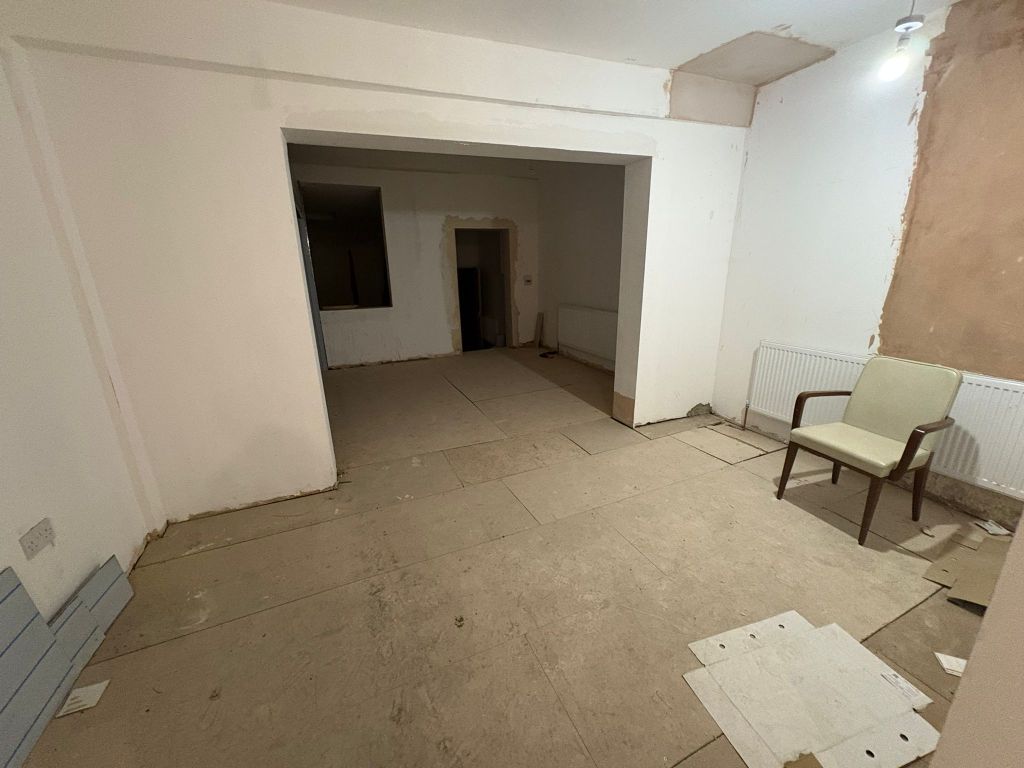 Property photo 1 of 3